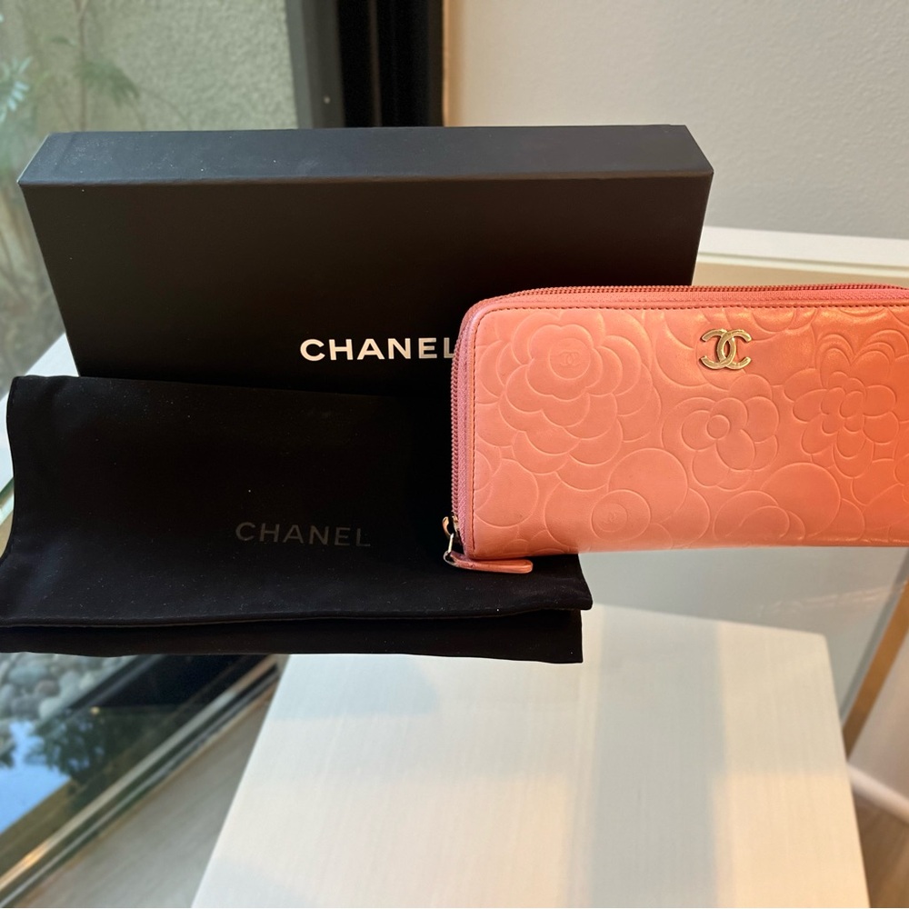 Chanel Pink Leather Camillia Wallet with Gold CC Logo